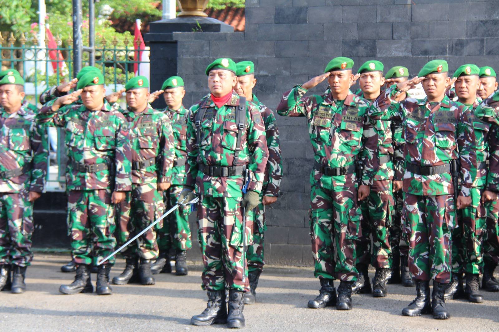 Kodim 0721/Blora Gelar Upacara Bendera Mingguan Setiap Hari Senin