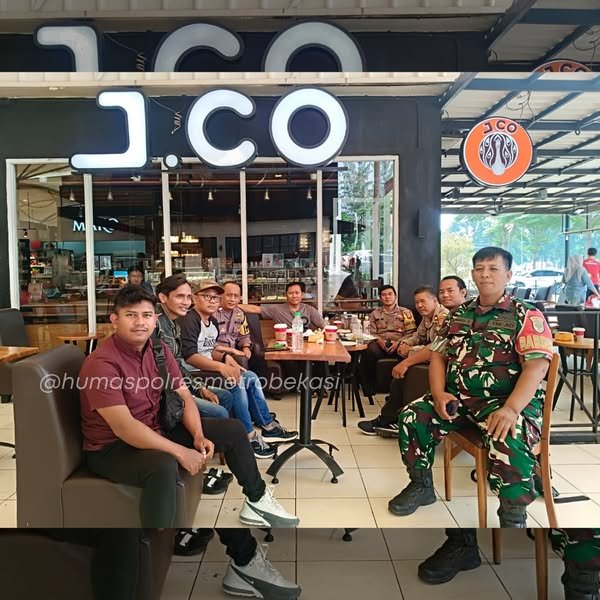 Dahsyatnya Weekend” di Hollywood Junction Jababeka