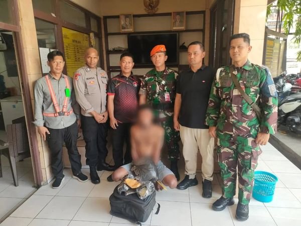SATGAS KOPASGAT PAM BANDARA YONKO 461 KOPASGAT KEMBALI GAGALKAN PENYELUNDUPAN GANJA DI BANDARA SENTANI JAYAPURA
