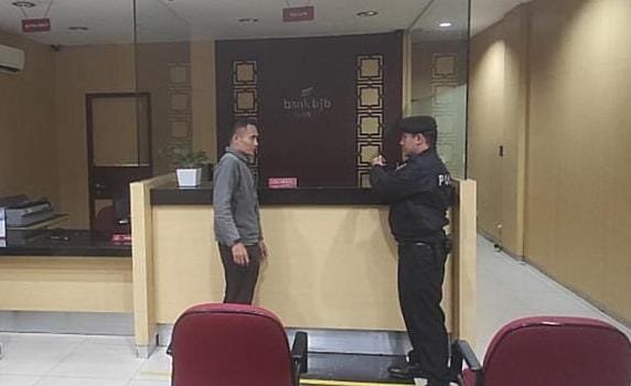 Polri Tingkatkan Keamanan Melalui Patroli Dialogis ke Kantor Perbankan di Wilayah Polres Ciamis