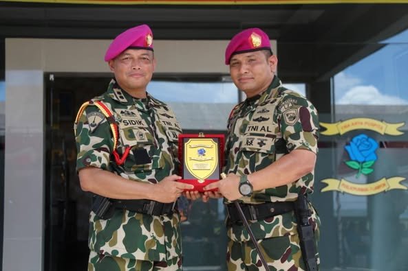 Puslatpurmar 7 Lampon Gelar Prosesi Pisah Sambut Komandan Lama dan Komandan Baru