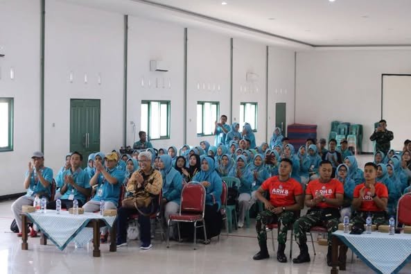 Pasiintel Yonarhanud  8/MBC Bekali Guru AI-Chusnaini Hadapi Tantangan Pendidikan