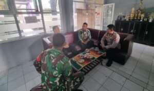 Cooling System Kapolsek Cihaurbeuti Polres Ciamis Koorkom Kamtibmas ke Kades Sukamulya