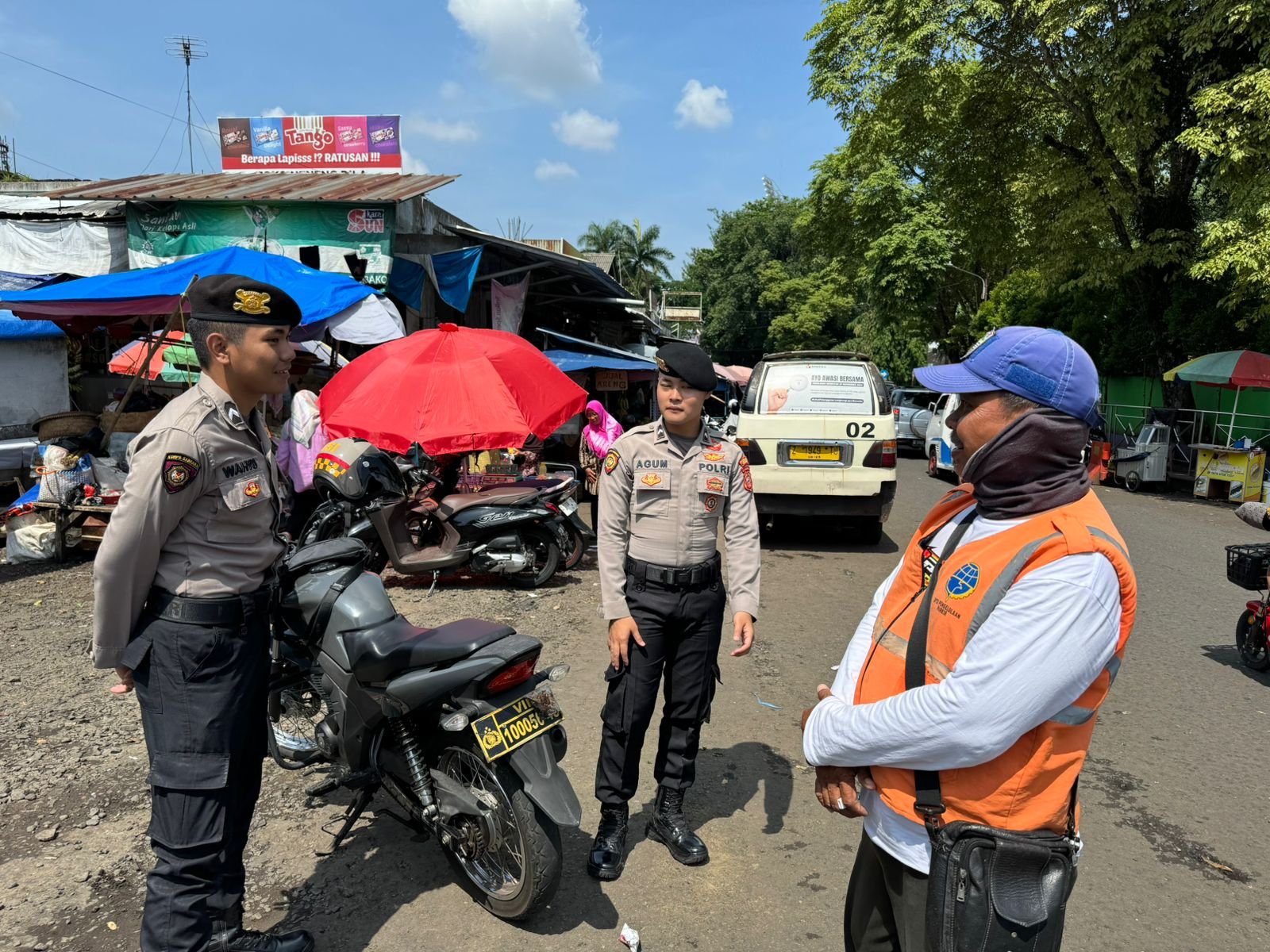 Jaga Harkamtibmas, Sat Samapta Polres Ciamis Patroli Roda 2 Keliling Perkotaan Sasar Pasar Manis Ciamis