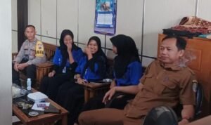 Soliditas Polri-Pemerintah Jaga Kamtibmas, Polsek Ciamis Cooling System ke Perangkat Desa Sadananya