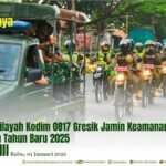 PATROLI WILAYAH KODIM 0817 GRESIK JAMIN KEAMANAN SELAMA PERAYAAN TAHUN BARU 2025