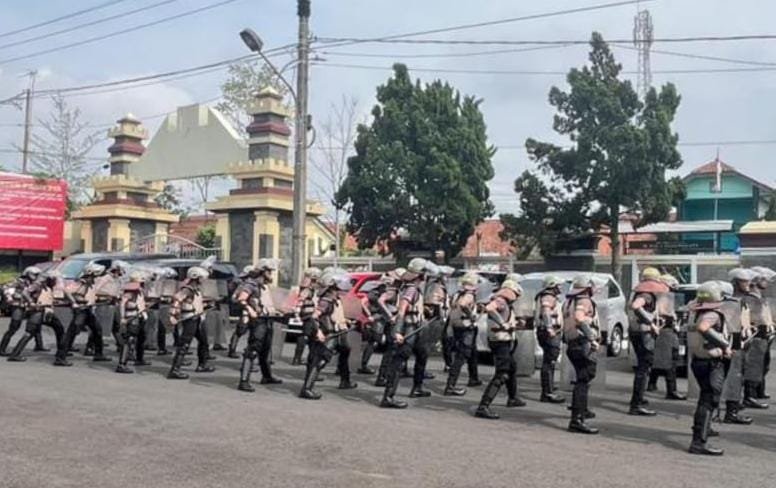 Latihan Dalmas Sat Samapta Polres Ciamis Tingkatkan Kesiapsiagaan Personel dalam Penanganan Unjuk Rasa