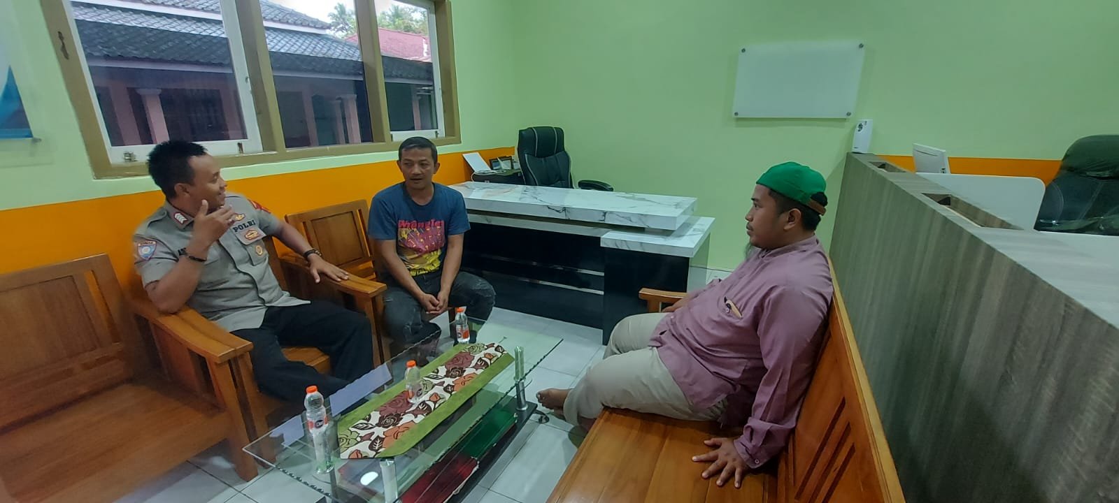 Polsek Cijeungjing Polres Ciamis Sambangi Pondok Pesantren Nurul Amal Desa Bojongmengger