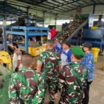 Danrem 162/WB Tinjau Langsung Proses Pengolahan Sampah di TPST Sandubaya
