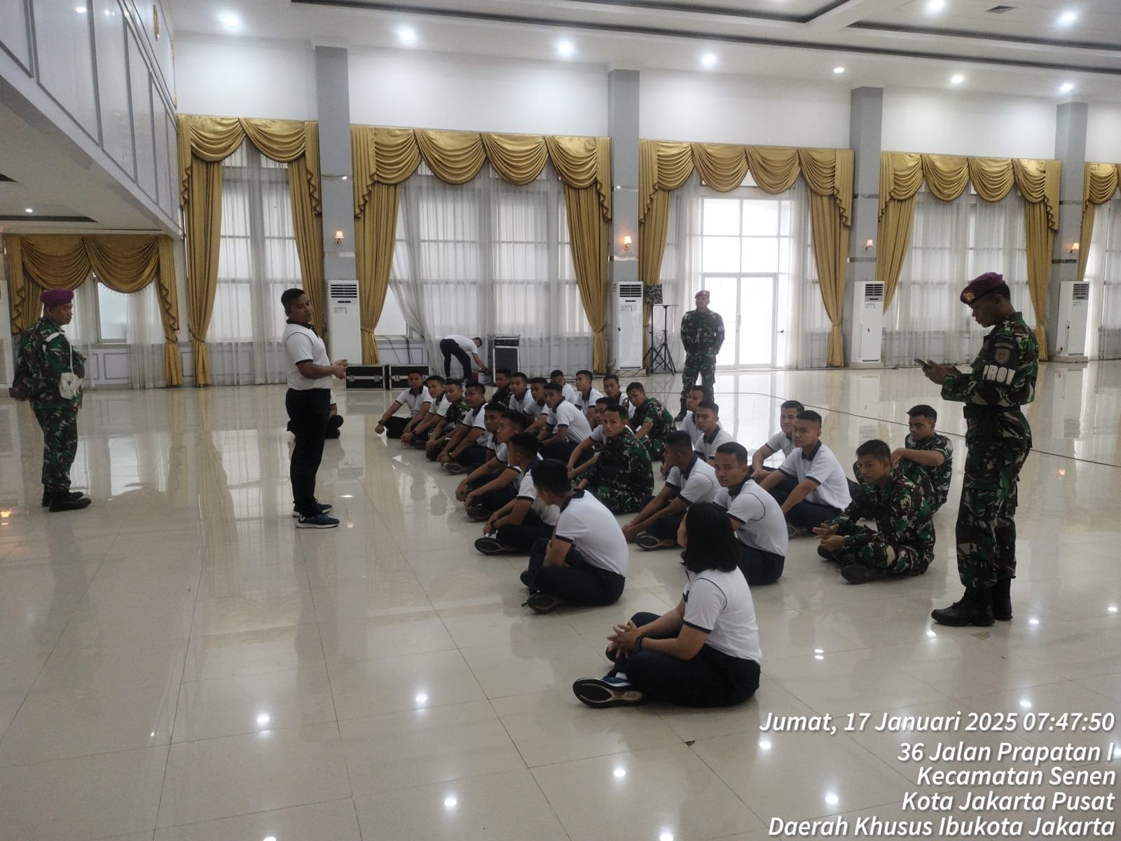 DANDENMA MAKO KORMAR TERTIBKAN PERILAKU ANGGOTA TIDUR DALAM