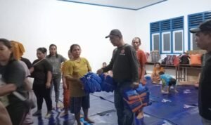 Satgas Penanggulangan Bencana (Satgas PB) erupsi Gunung Ibu telah menambah titik lokasi pengungsian