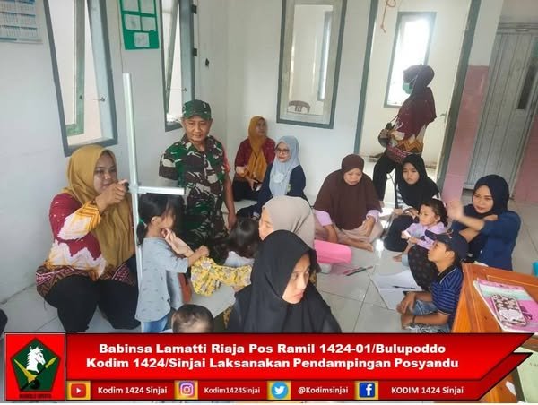 Babinsa Lamatti Riaja Dukung Program Posyandu di Dusun Aruhu, Sinjai
