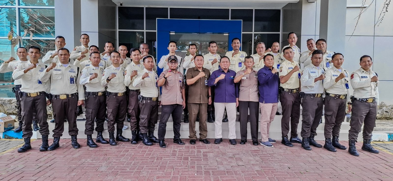 Tingkatkan Keamanan Aset Kelistrikan, PLN UP3 Tasikmalaya Gelar Refreshment Satuan Pengamanan