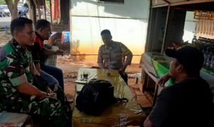 Soliditas TNI-Polri Jaga Kamtibmas Polsek dan Koramil Cijeungjing Cooling System ke Warga