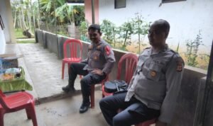 Berikan Rasa Nyaman Polsek Lakbok Polres Ciamis Siagakan Personel PAM di Ibadah Minggu GKKI Lakbok