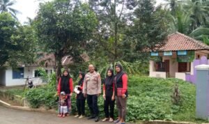 Dukung Asta Cita Polsek Cisaga Polres Ciamis Ajak Warga Danasari Manfaatkan Lahan Jadi Produktif
