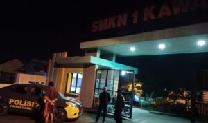 Berikan Rasa Aman Personel Polsek Kawali Polres Ciamis Patroli Dialogis di Malam Hari