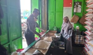 Cegah Penimbunan Pasca Libur Tahun Baru Polres Ciamis Awasi dan Kontrol Bahan Pokok di Pasar