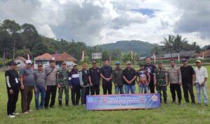 Polsek Panjalu Polres Ciamis Hadiri Pembukaan Turnamen Sepak Bola Jamparing Sampana Cup