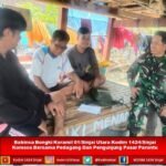 Babinsa Bongki Koramil 01/Sinjai Utara Kodim 1424/Sinjai Komsos Bersama Pedagang Dan Pengunjung Pasar Paruntu