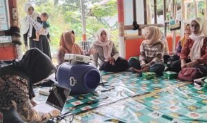 Perkuat Sinergitas, Polsek Cikoneng Polres Ciamis Koorkom Saat Pertemuan Pokja Kampung KB