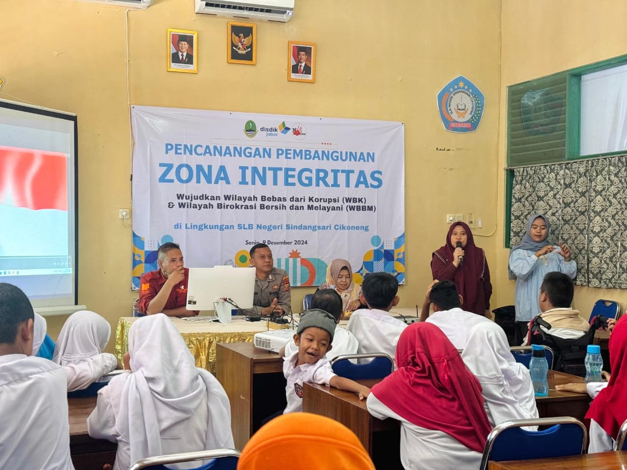 Polsek Cikoneng Polres Ciamis Datang Beri Himbauan Kamtibmas ke Kepala SLBN Sindangsari