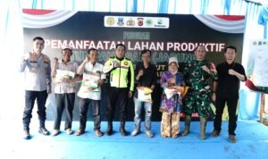 Wakapolda Jabar, Pimpin Pemanfaatan Lahan Tumpangsari (Jagung) di Garut
