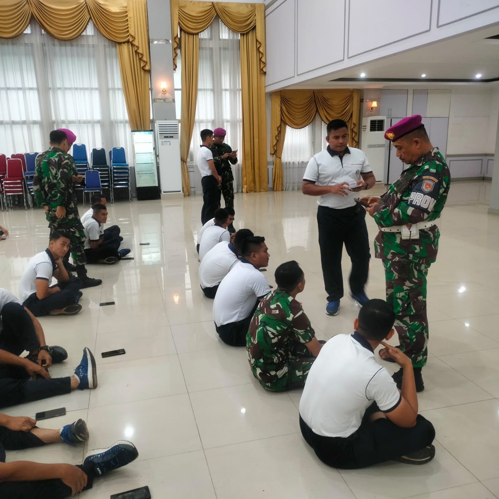 DANDENMA MAKO KORMAR TERTIBKAN PERILAKU ANGGOTA TIDUR DALAM