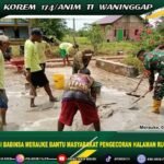 AKSI BABINSA MERAUKE BANTU MASYARAKAT PENGECORAN HALAMAN RUMAH