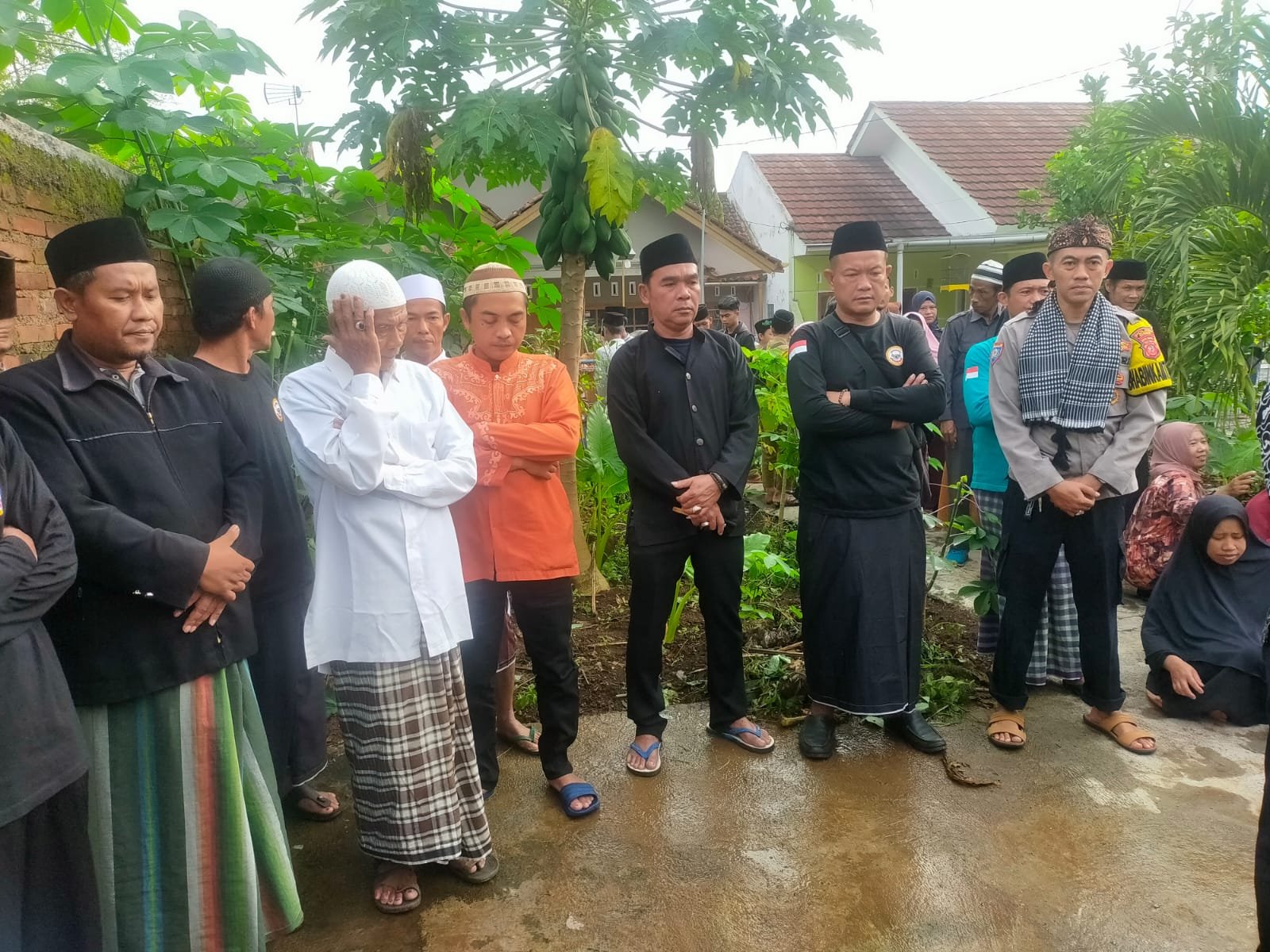 Ziarah Bersama, Polsek Cikoneng Polres Ciamis Koorkom Kamtibmas Warga Desa Gegempalan
