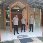 Berikan Rasa Nyaman, Kapolsek Banjarsari Polres Ciamis Monitoring Ibadah Minggu di GPDI