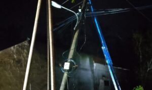 Akibat Hujan Deras Disertai Angin Kencang dan Petir, Ketenagalistrikan di Wilayah PLN Pangandaran Mengalami Gangguan
