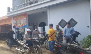 Bhabinkamtibmas Desa Mekarjadi Sambangi Warga, Sampaikan Himbauan Kamtibmas dan Semangat Ramadhan