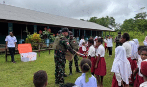 Satgas Yonif 312/KH Tanamkan Semangat Belajar Lewat Sentuhan Psikologi Lapangan