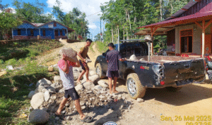 Kodim 0213/Nias Lanjutkan Karya Bakti, Tingkatkan Akses Jalan Menuju SD di Laowo Hilimbaruzo