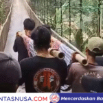 Jalan Rusak, Warga Meninggal Saat Ditandu Menuju Klinik di Bojonggambir, Tasikmalaya