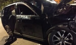 Kronologi Mobil Terserempet KA di Jakut Usai Tabrak Lari Tiga Motor dan Pejalan Kaki