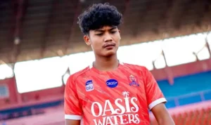 Dicky Kurniawan Pulang ke Persebaya Surabaya, Kisah Emosional Putra Daerah Kembali Membela Bajul Ijo